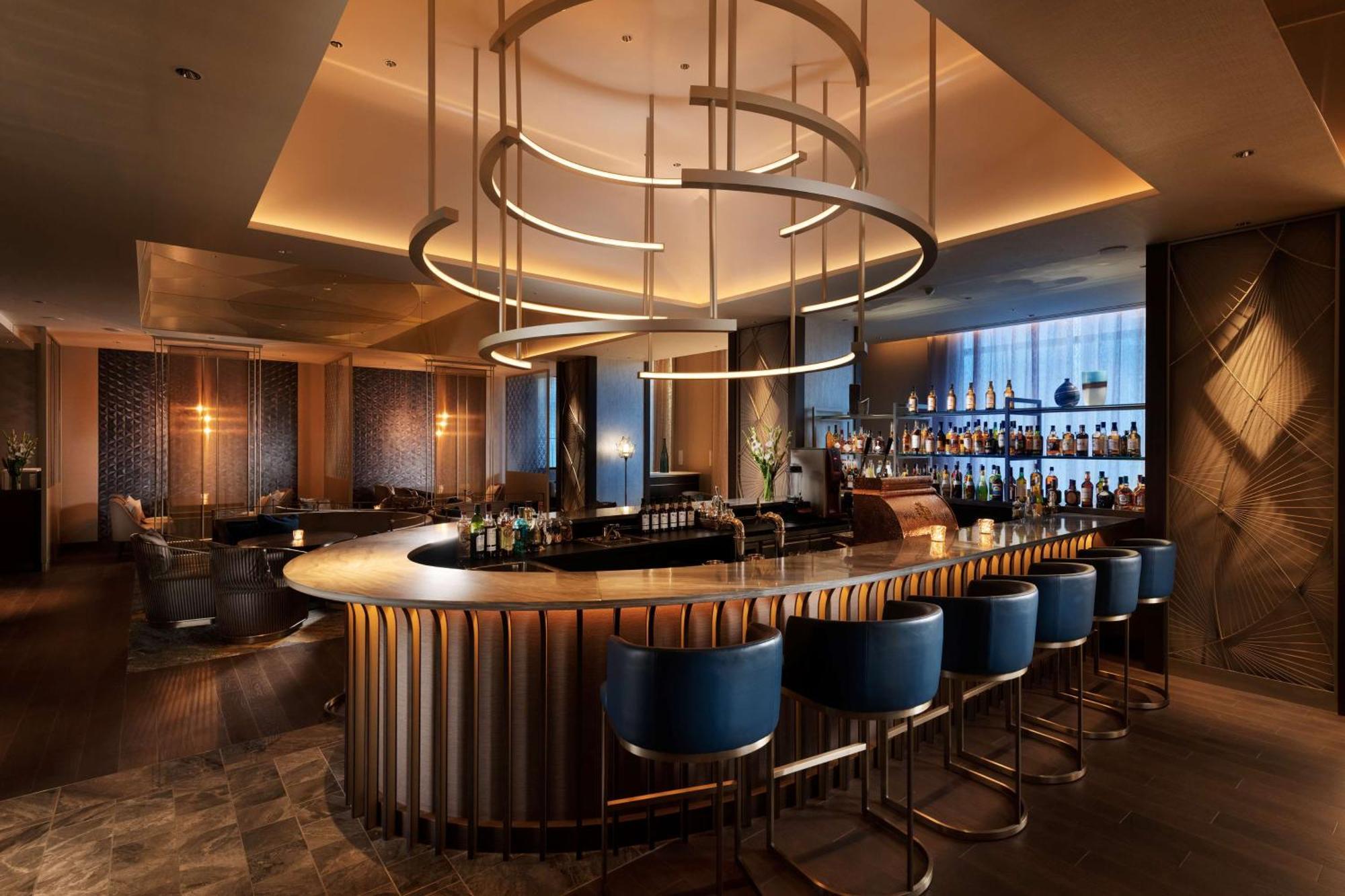 Hilton โรงแรม